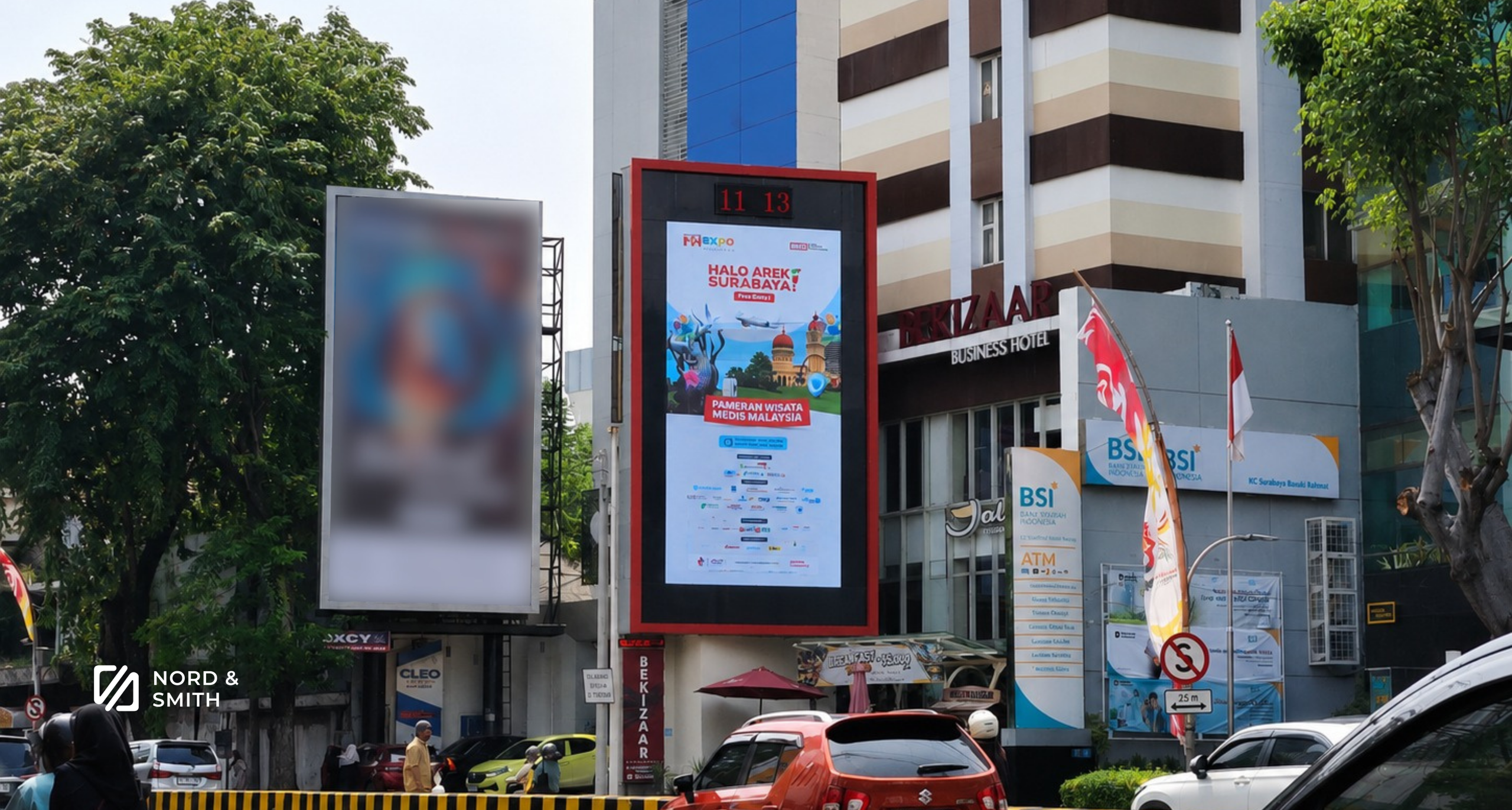 Apa Itu Out-of-Home (OOH) Advertising dan Kenapa Masih Relevan di Era Digital